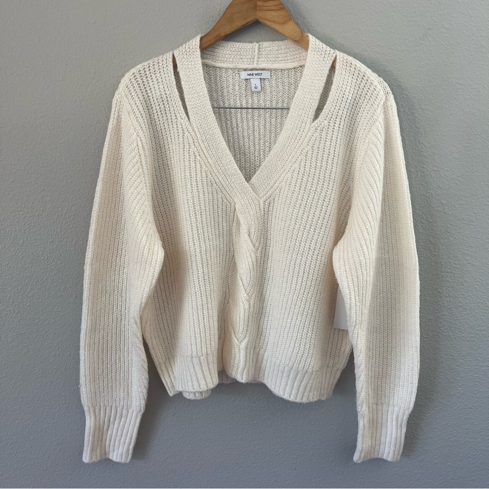 Nine West Twist Front Cutout Ivory V-Neck Sweater Size L